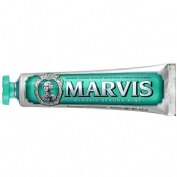 Marvis clasis strong mint